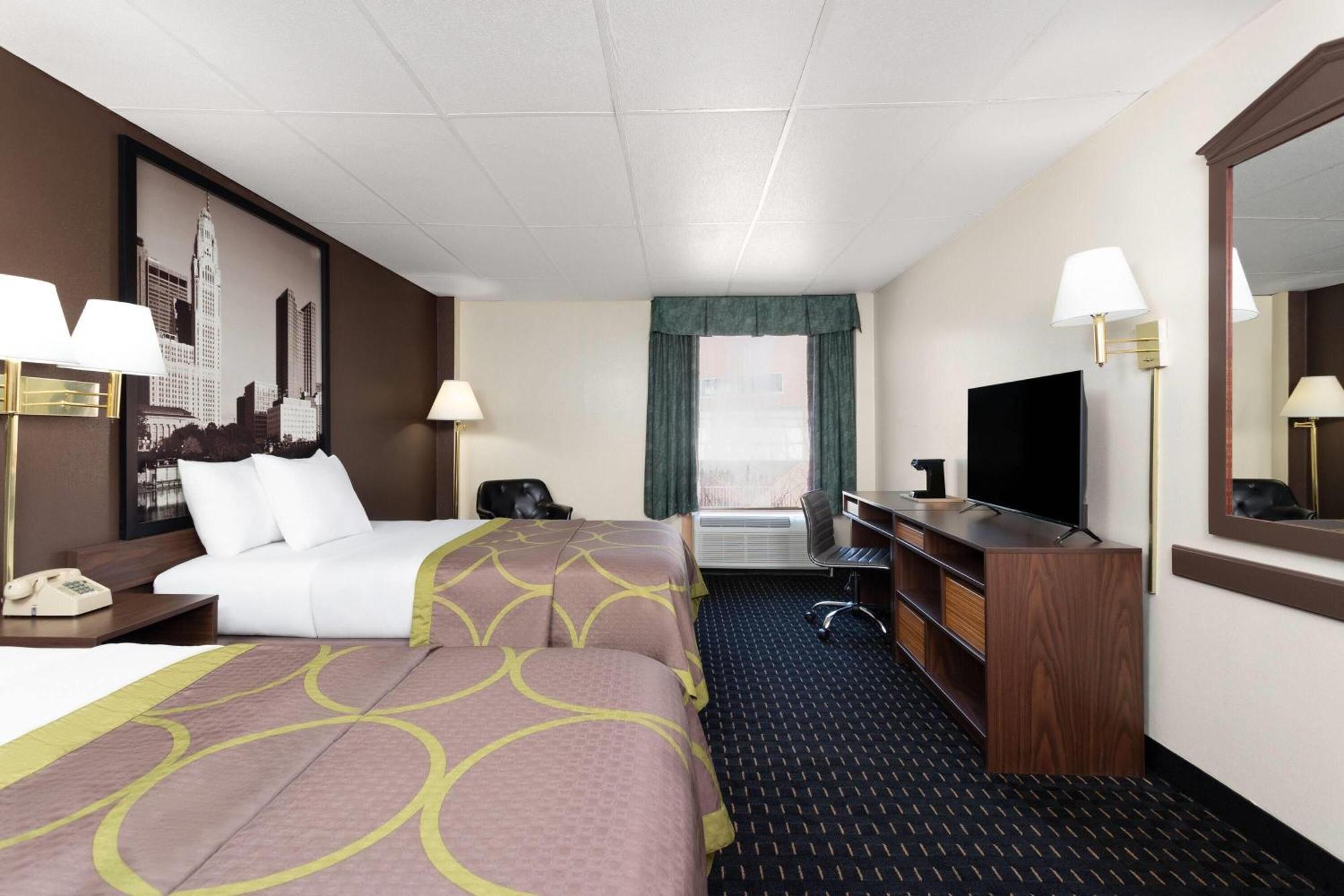 Super 8 By Wyndham Hotel Columbus