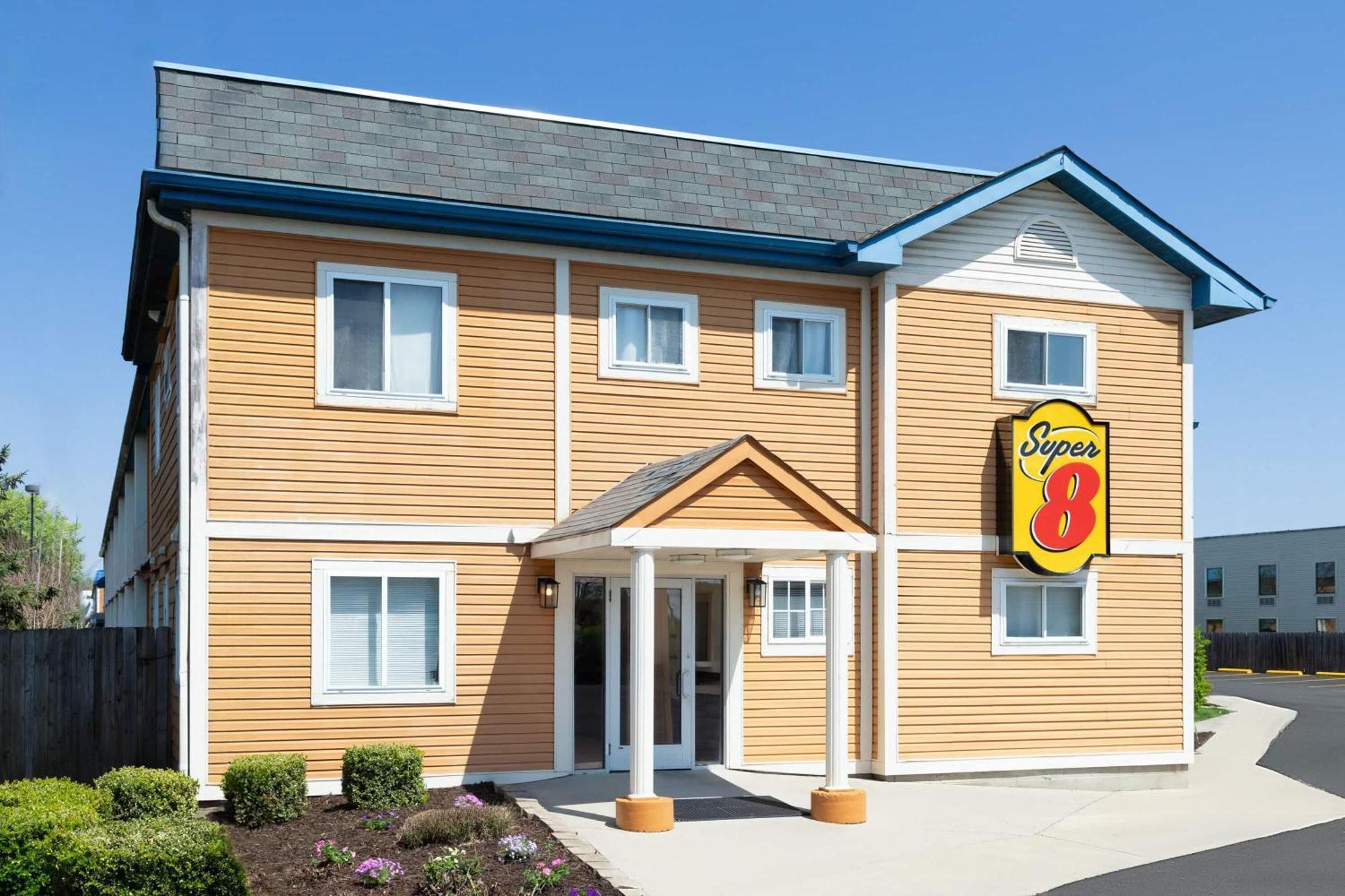 Super 8 By Wyndham 2* Columbus